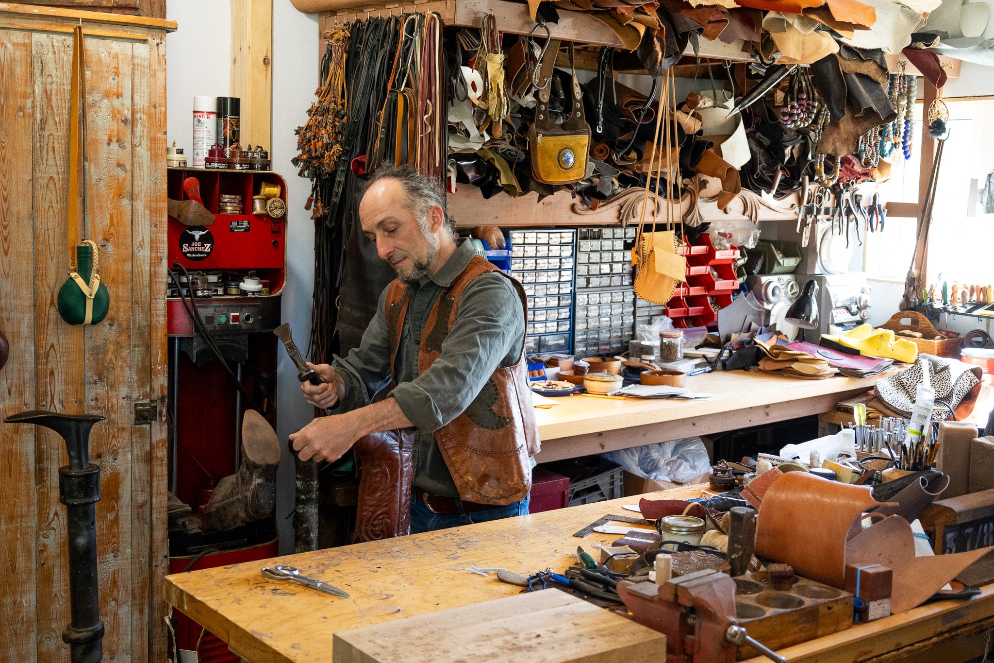 Atelier de Cuir Cosmic