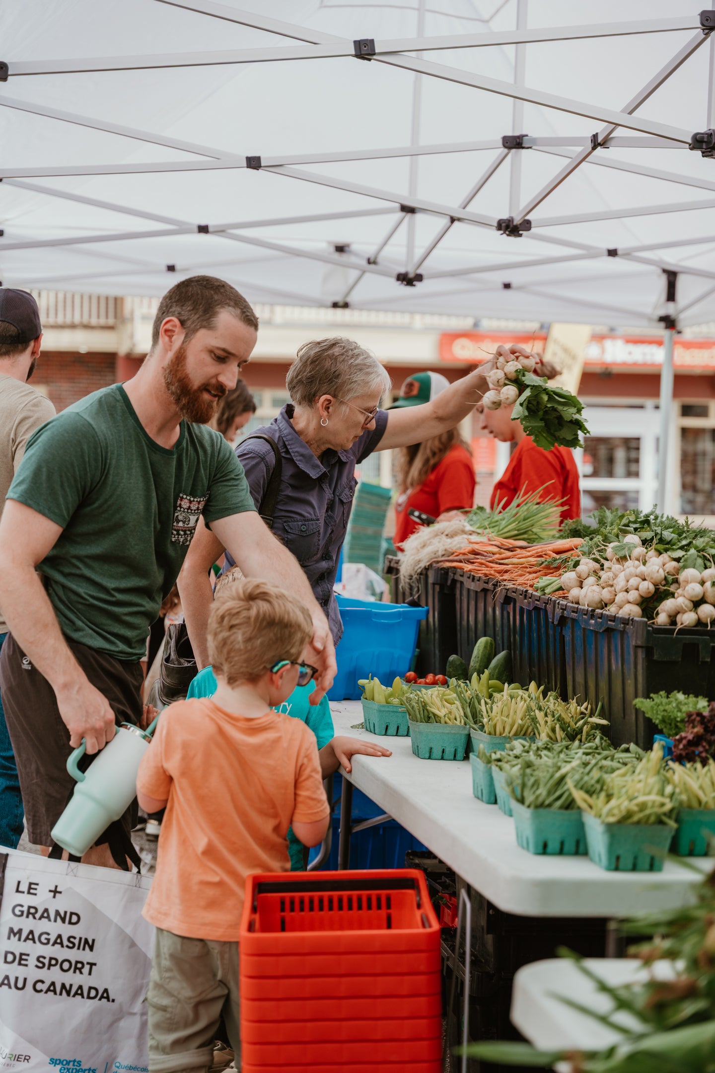 Marché public de Saint-Raymond